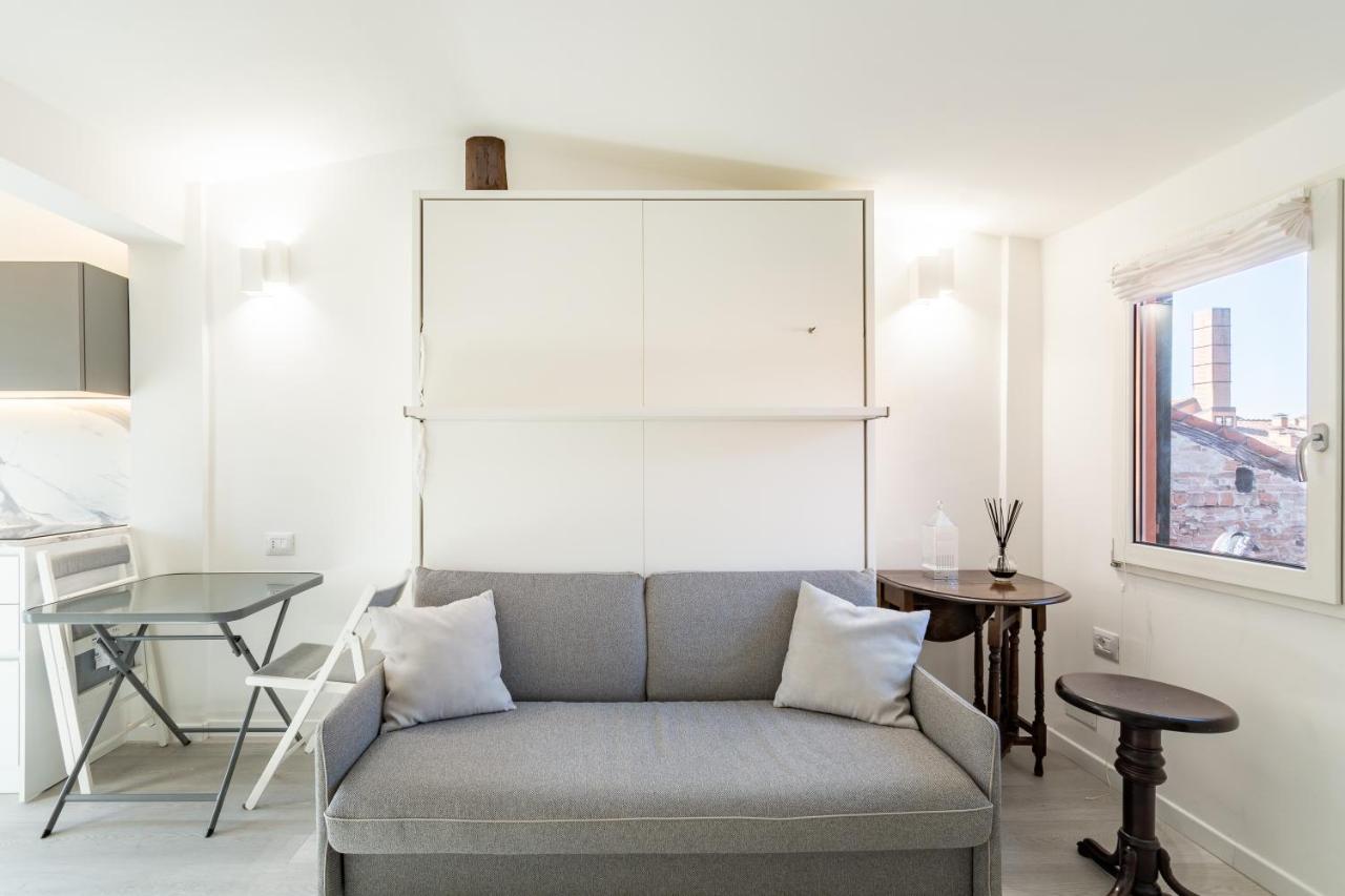 Housmart Tovaglie 9 Int 7 Apartment Bologna Luaran gambar
