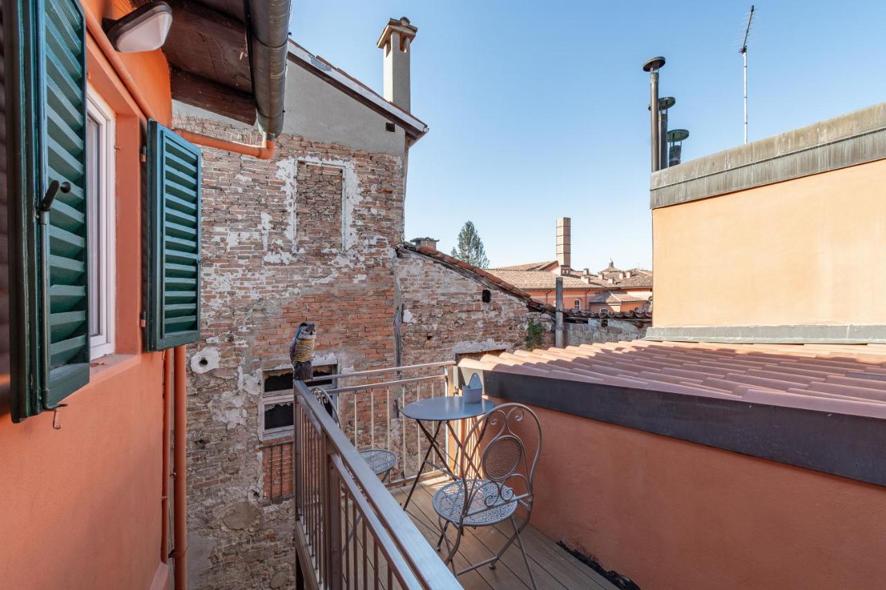 Housmart Tovaglie 9 Int 7 Apartment Bologna Luaran gambar